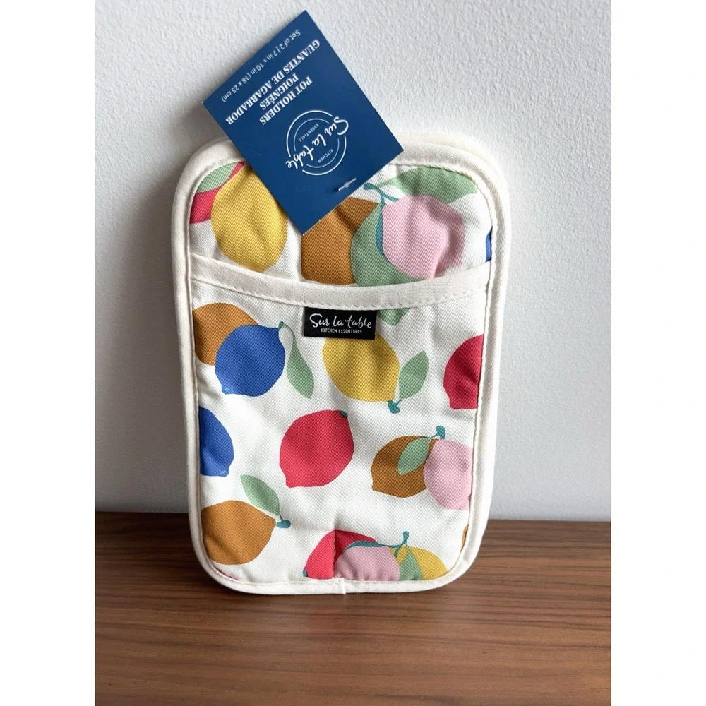 SUR LA Table Kitchen Essentials Lemon Zest Citrus Pot Holders & Mini Oven Mitts